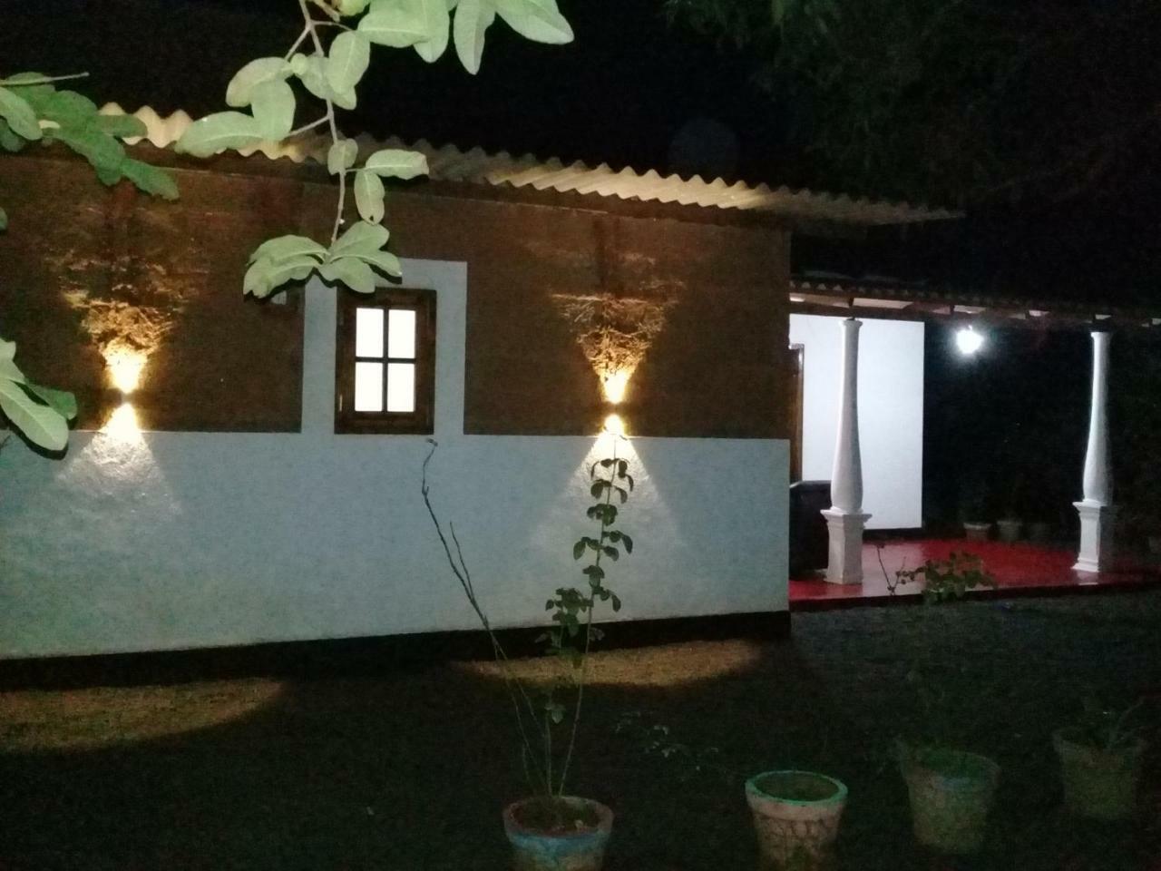 Tusker'S Paradise Safari Villa Udawalawe Dış mekan fotoğraf