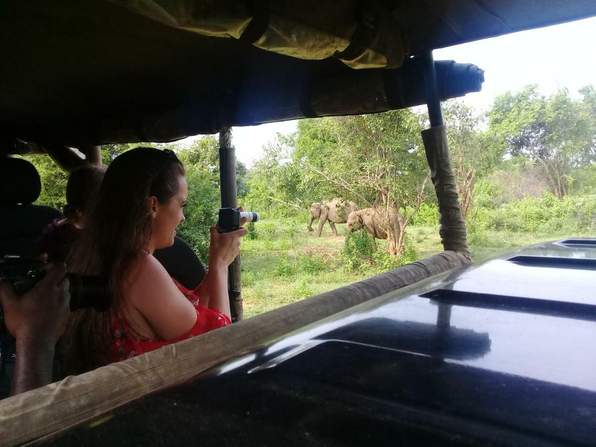 Tusker'S Paradise Safari Villa Udawalawe Dış mekan fotoğraf