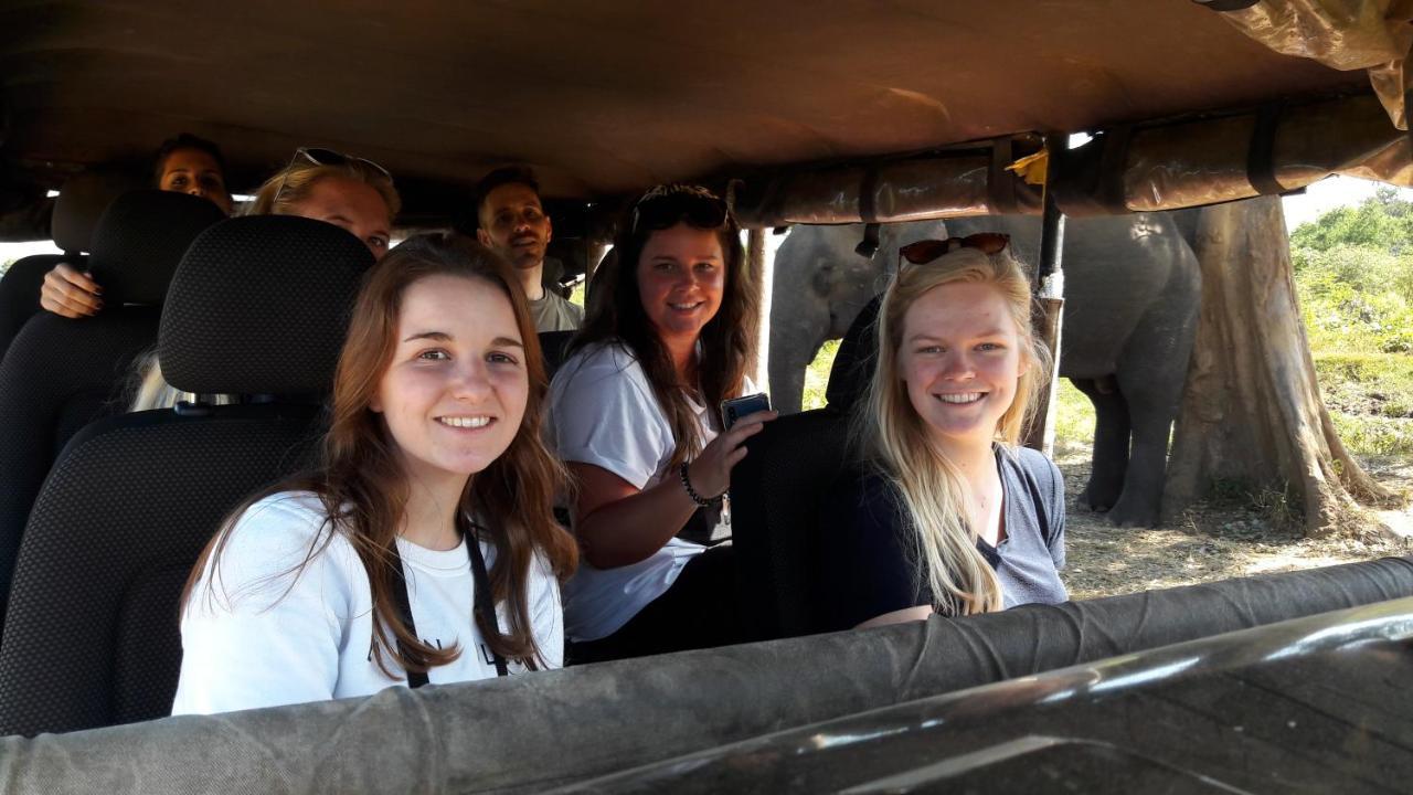 Tusker'S Paradise Safari Villa Udawalawe Dış mekan fotoğraf